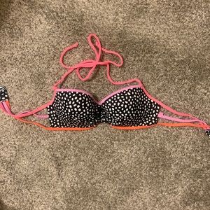 NWOT Victoria Secret Bikini Top
